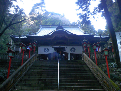 満願寺の本堂