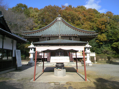 清滝寺の本堂