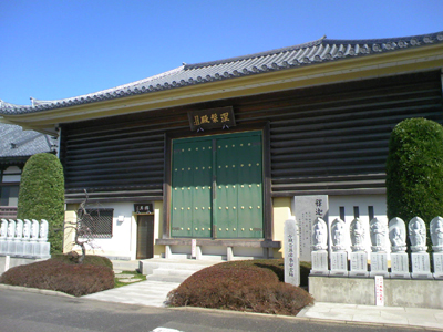 円福寺の涅槃堂