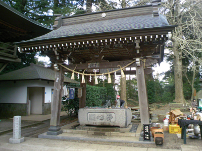高蔵寺の手水台